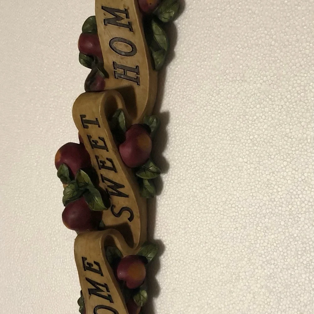 Decorative Wall ”Home Sweet Home” Apple Resin Plaque Country  Decor 23